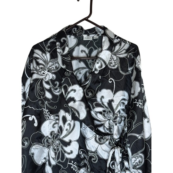 Cato Tops - Cato Woman Black White Floral Print Wrap Style Blouse Shirt Top Plus Size 26 28W
